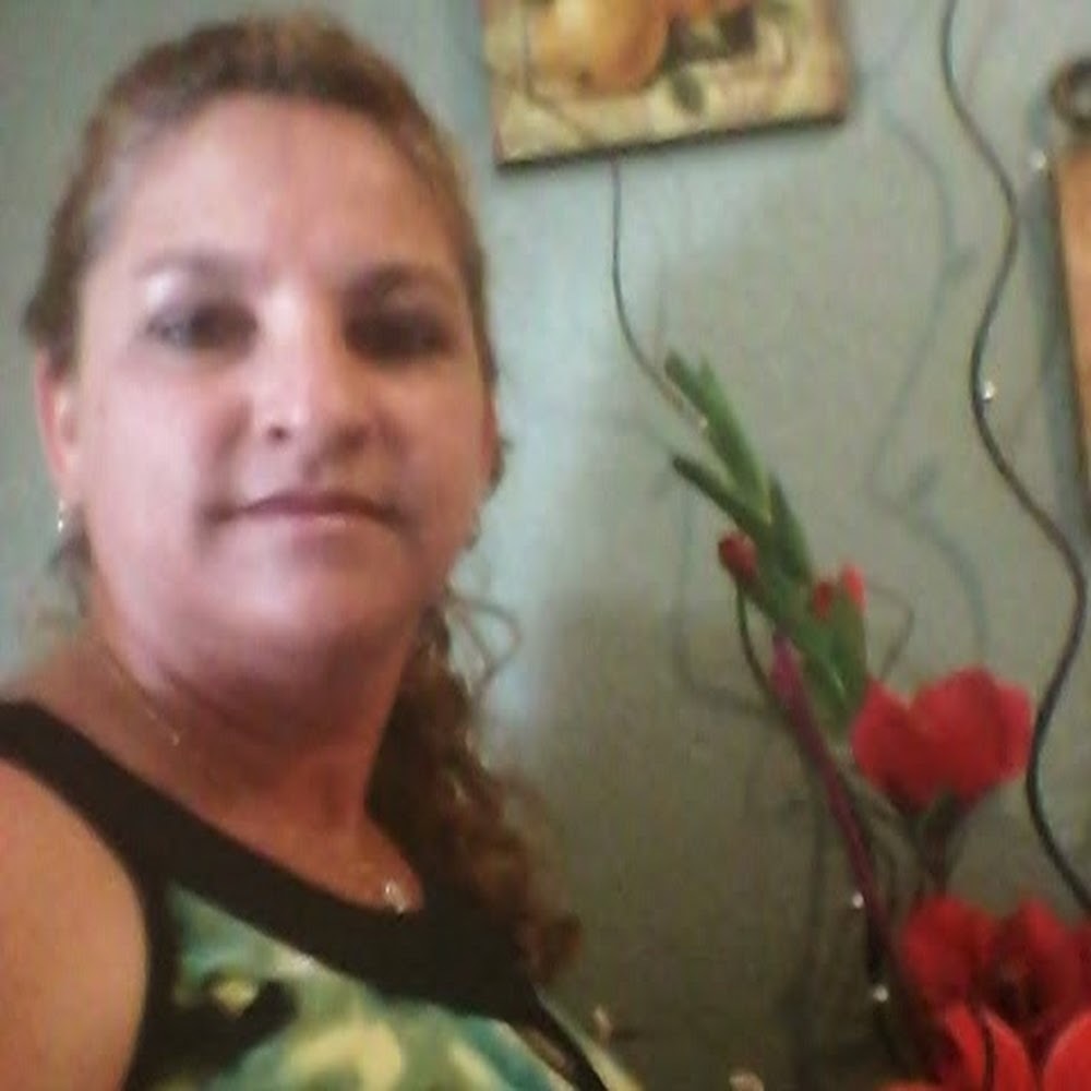 Meet your Posher, Idalmi marili